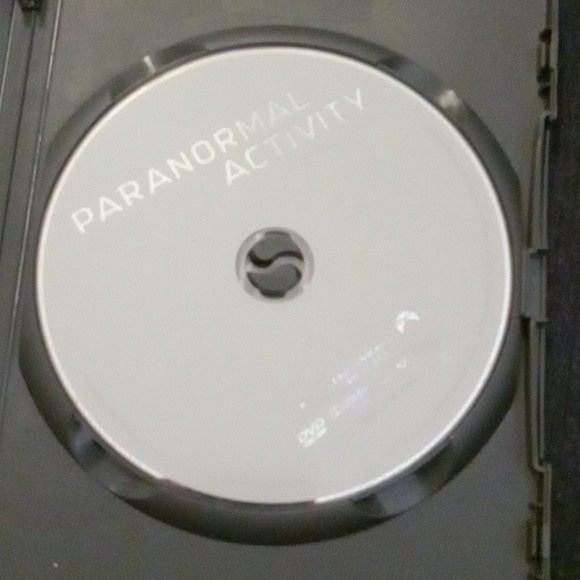 PARANORMAL AVTIVITY DVD - Picture 3 of 3